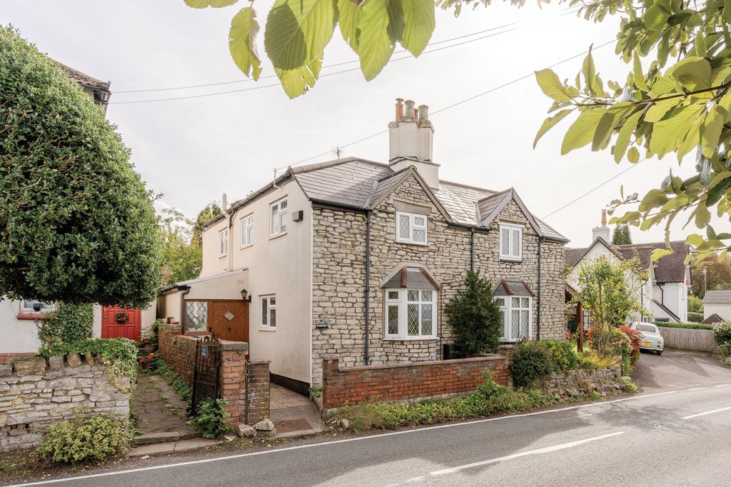 Property photo 1 of 19 Photo 26 (2)