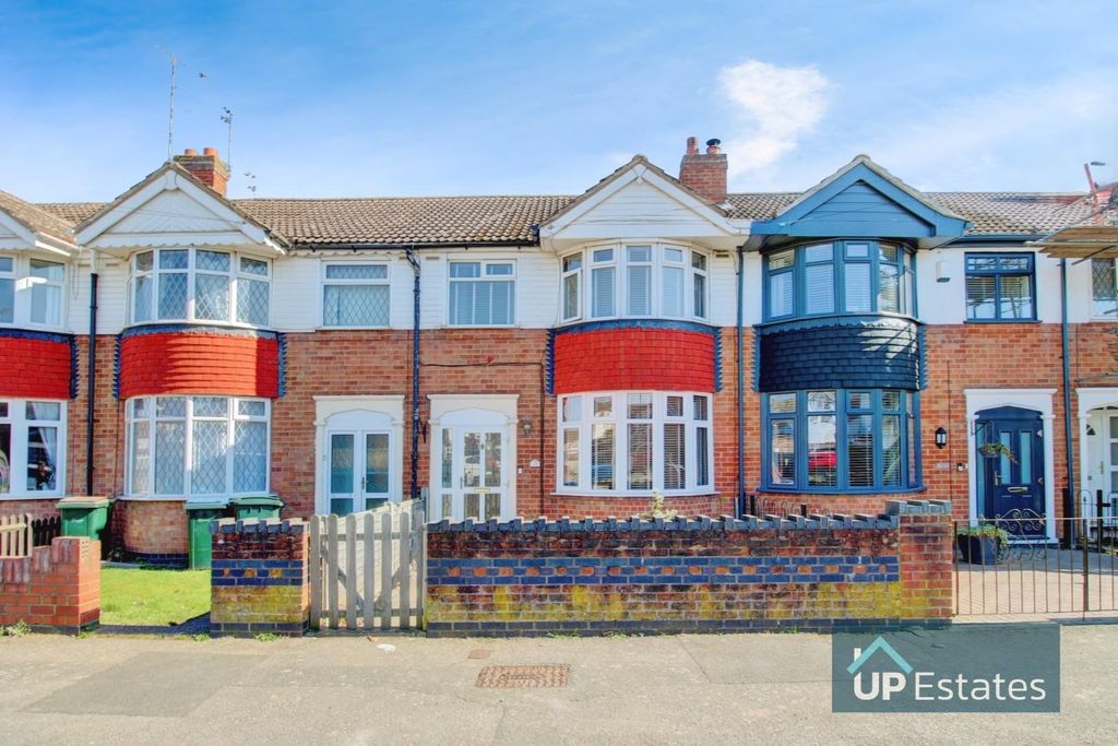 Property photo 1 of 17