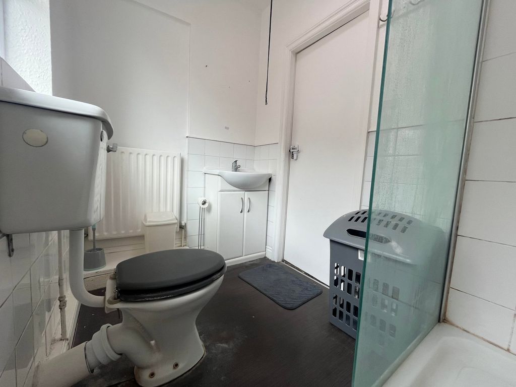 Property photo 3 of 3