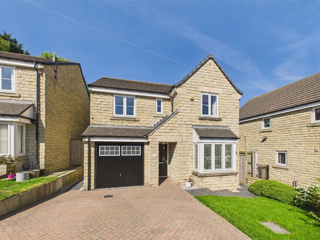 Property photo 1 of 25 Kirkstall Close