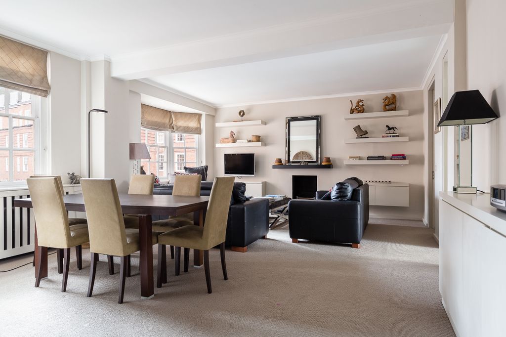 Property photo 2 of 5 55 Cranmer Court Sw3-1