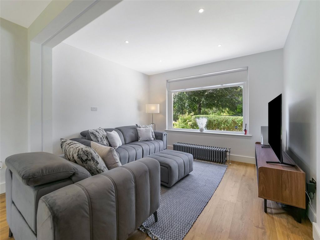 Property photo 2 of 16 Picture No. 04