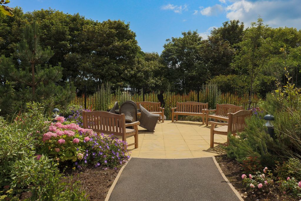 Additional image 11 of 2 bed flat for saleBrigg Court, Chantry Gardens, Filey YO14