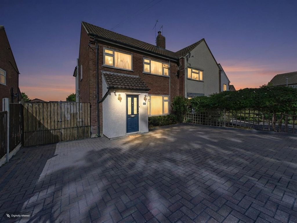 Property photo 1 of 35