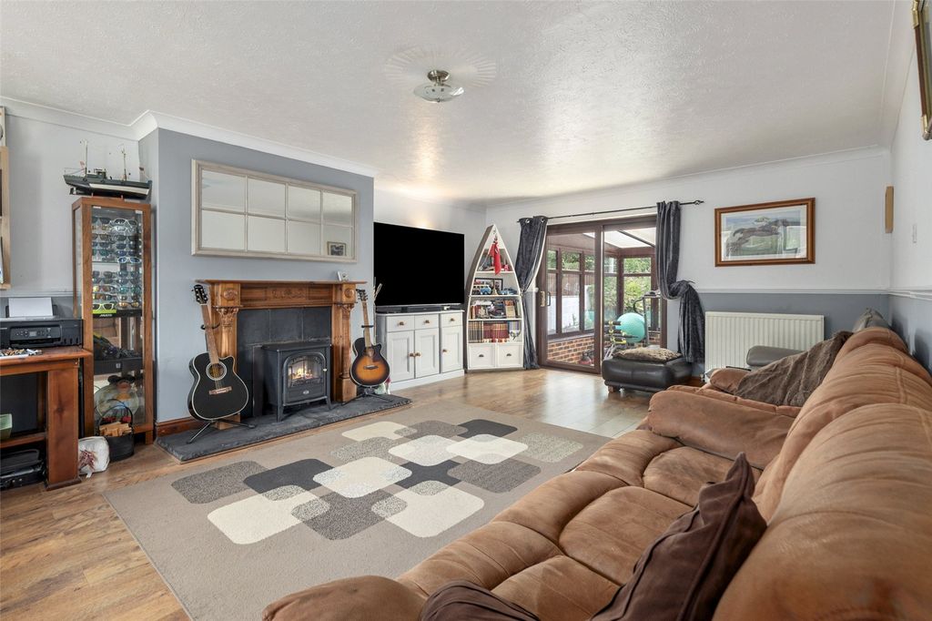 Property photo 2 of 47 Picture No. 03