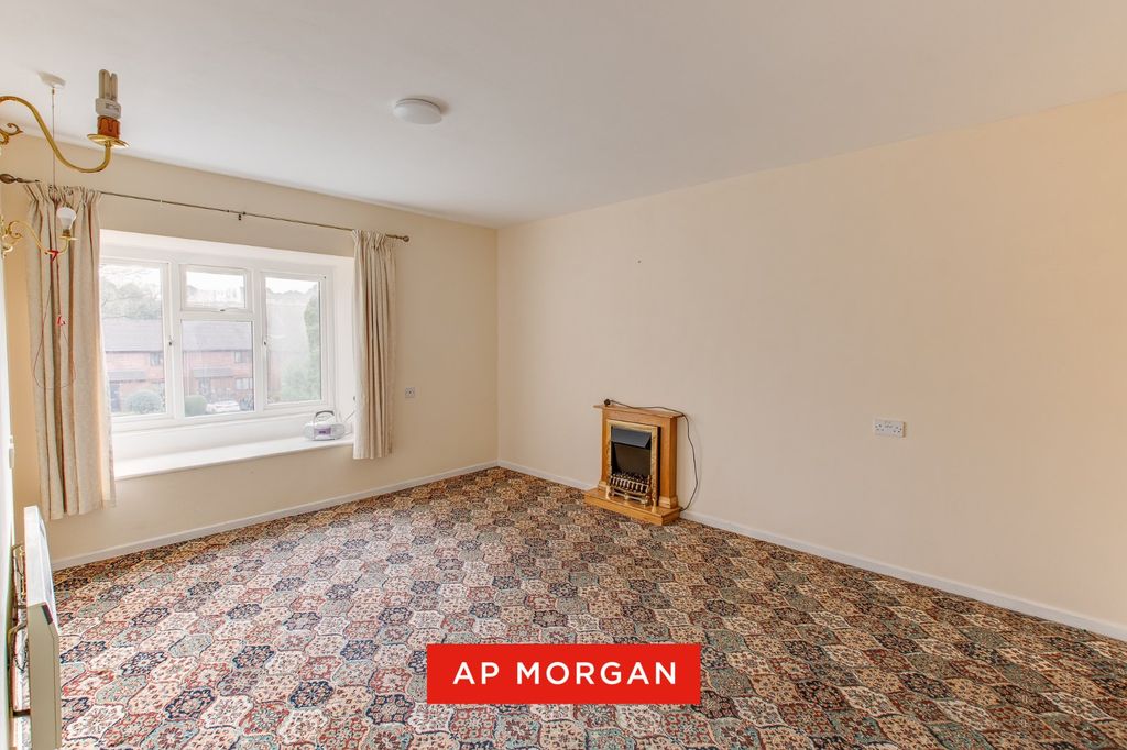 Property photo 3 of 16 Picture No. 05