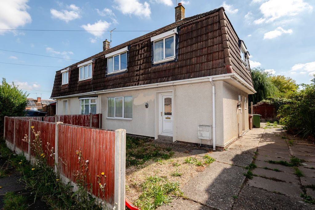 Property photo 1 of 11