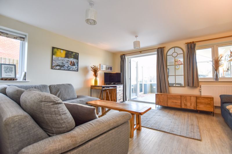 Property photo 3 of 19 Photo 10