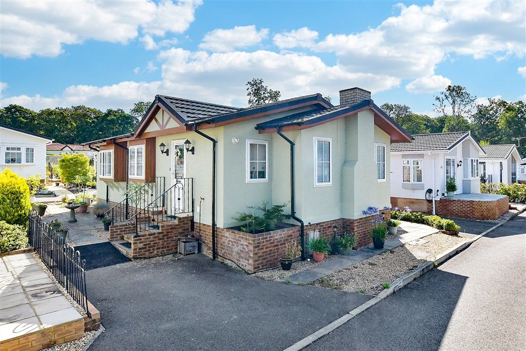 Property photo 1 of 15 Hlo33 - External (Web)