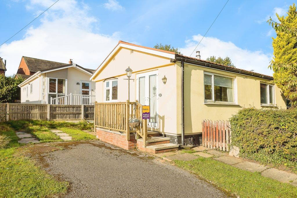 Property photo 2 of 14