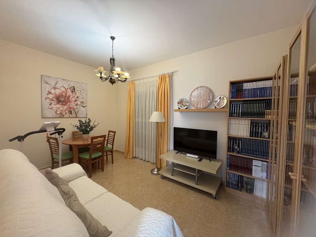 Property photo 3 of 21