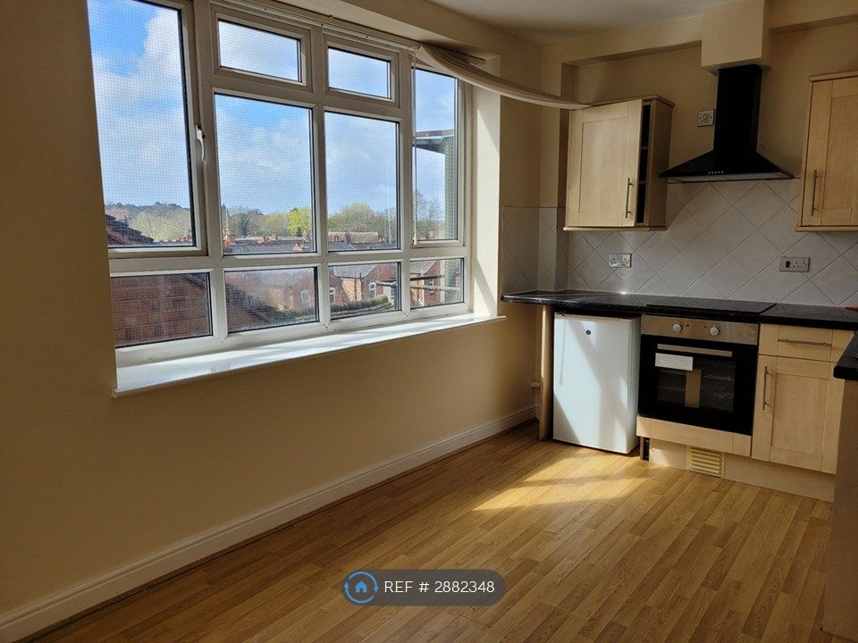 Property photo 3 of 6