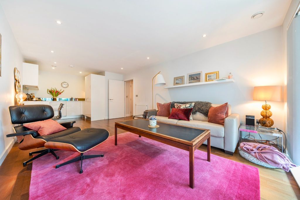 Property photo 1 of 12 3504833