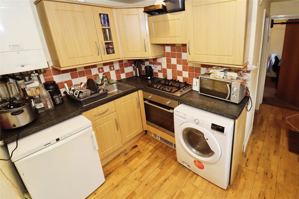 Property photo 2 of 17 Photography