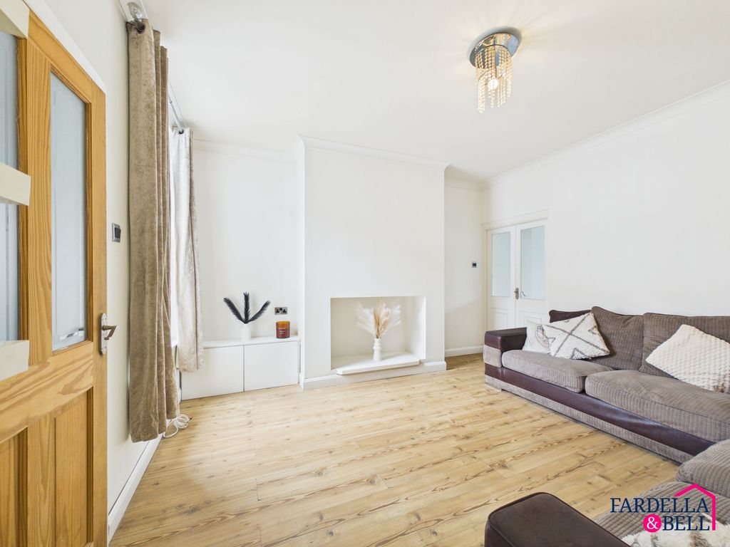 Property photo 3 of 13