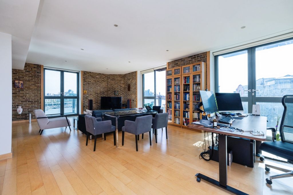 Property photo 3 of 30 Bfk_6316