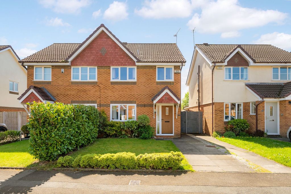 Property photo 1 of 17