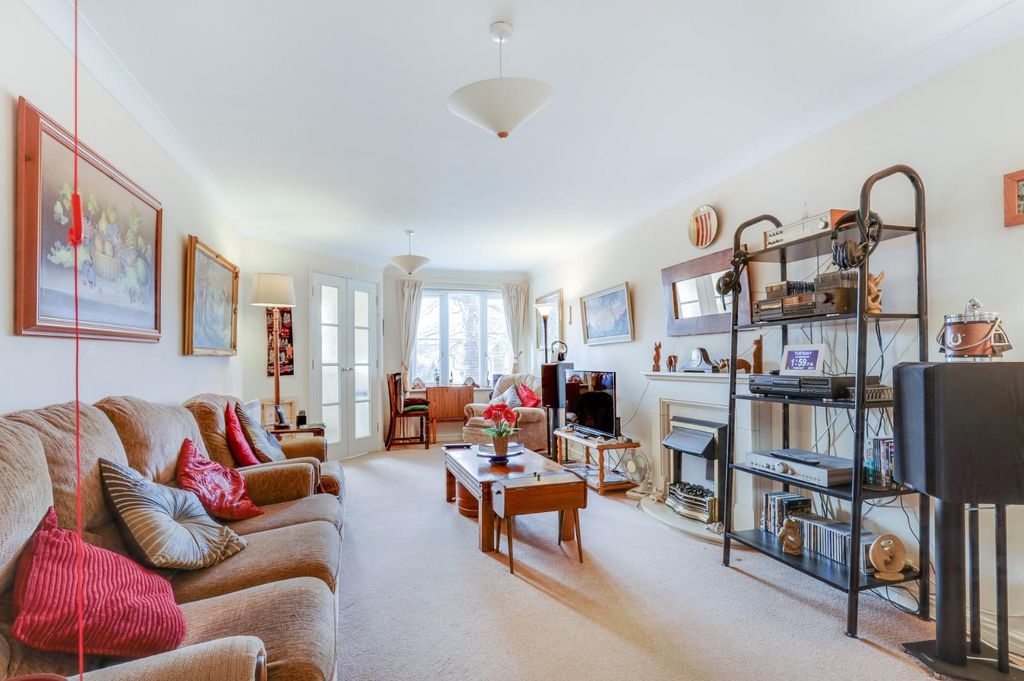 Property photo 2 of 16 Sitting Room This One.Jpg
