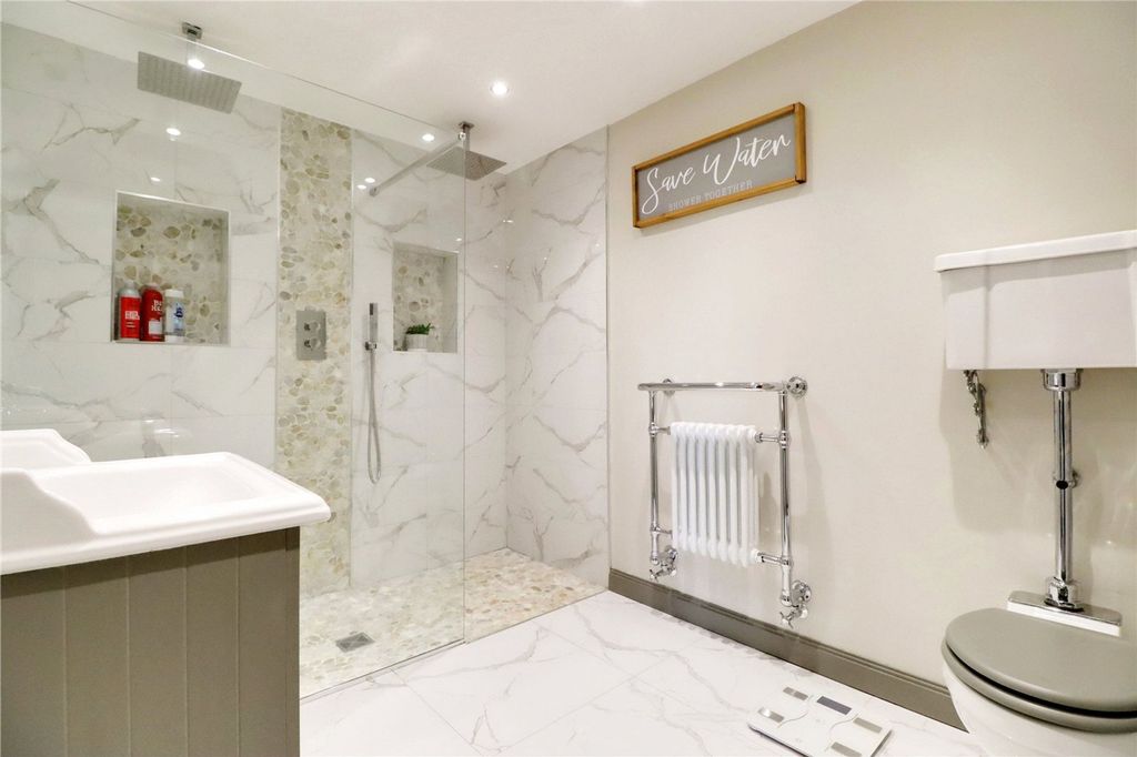 Additional image 44 of 9 bed detached house for saleCrowle, Scunthorpe DN17