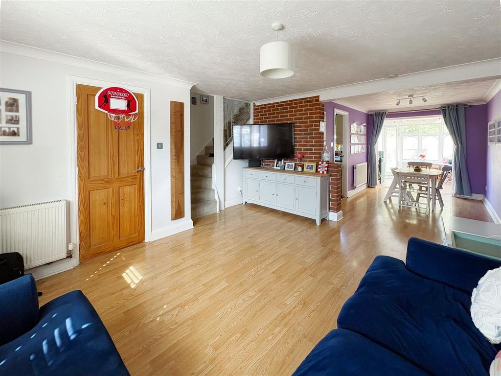 Property photo 3 of 27 Img_8375.Jpg