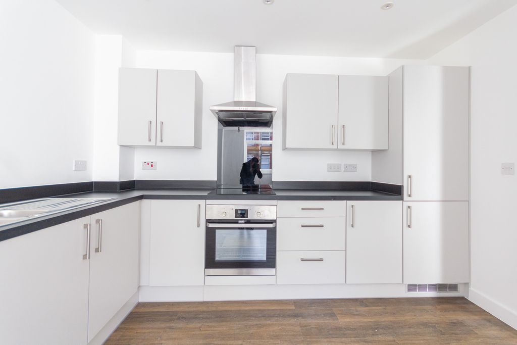 Property photo 2 of 5