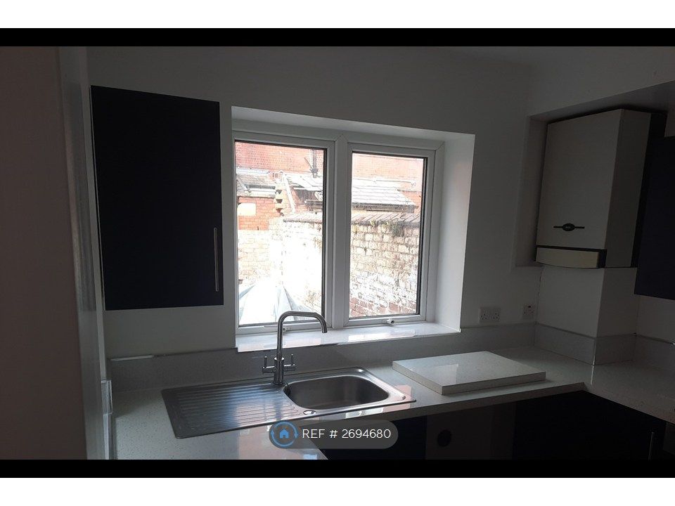 Property photo 1 of 29