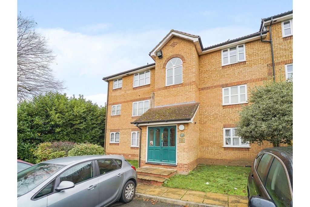 Property photo 1 of 10