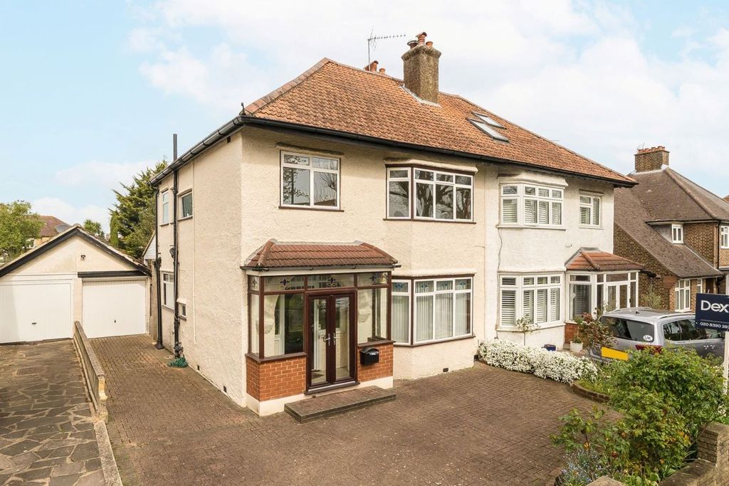 Property photo 1 of 7