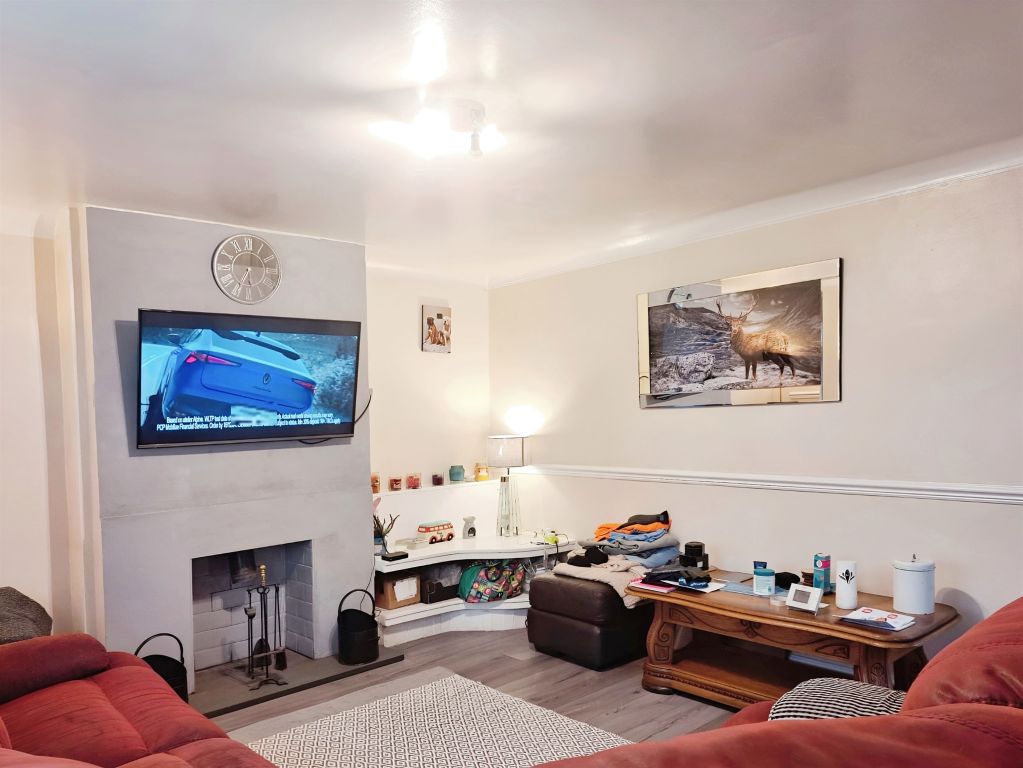 Property photo 3 of 15