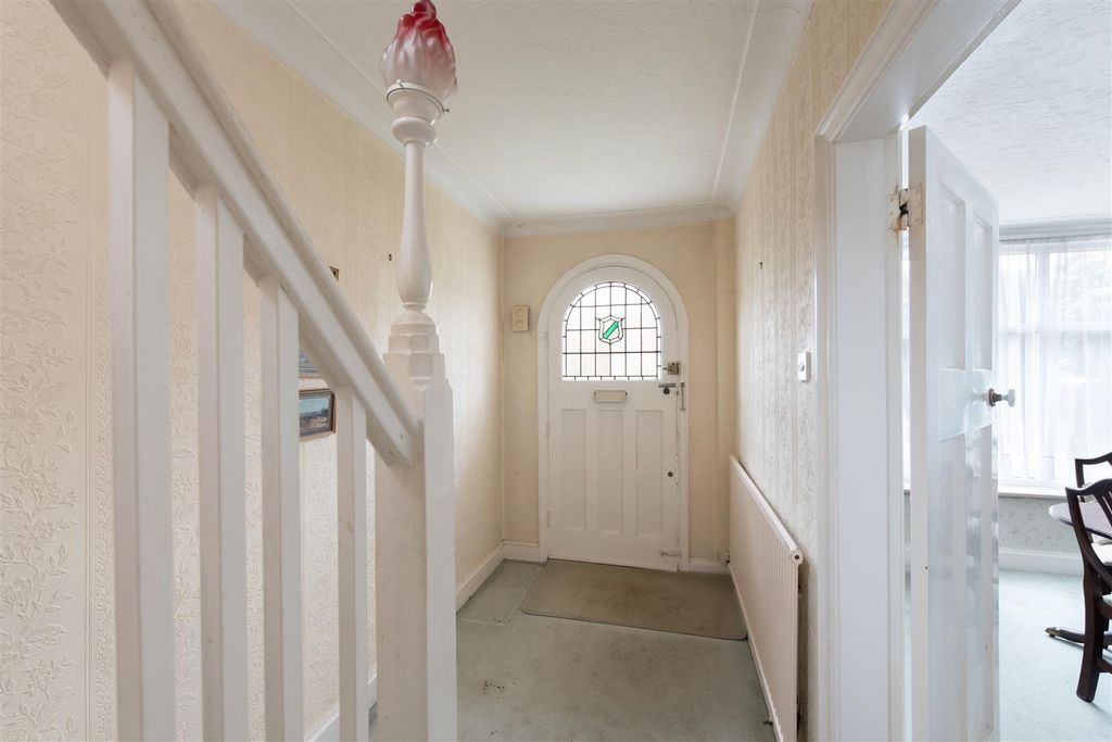 Property photo 3 of 13 Fountains 2.Jpg