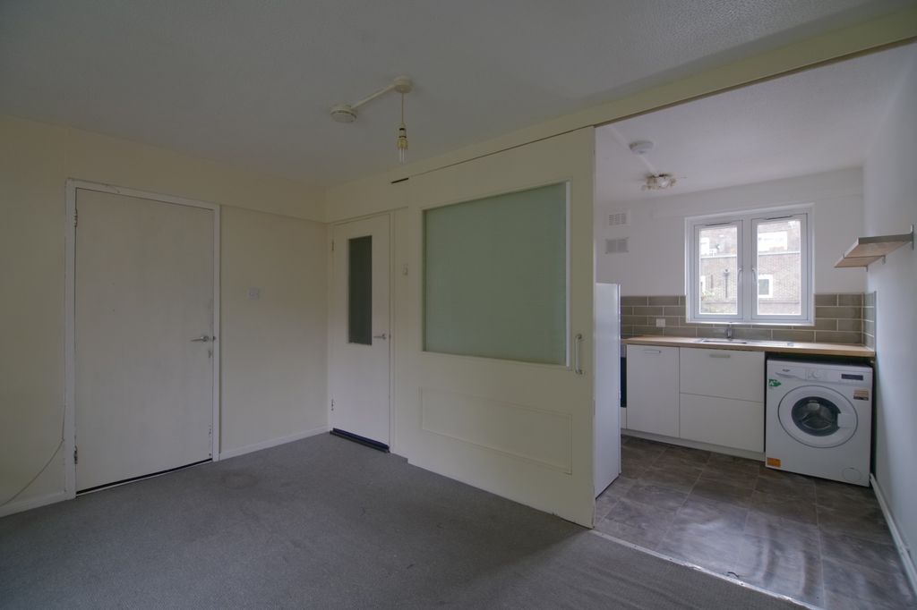 Property photo 3 of 9 Image 3