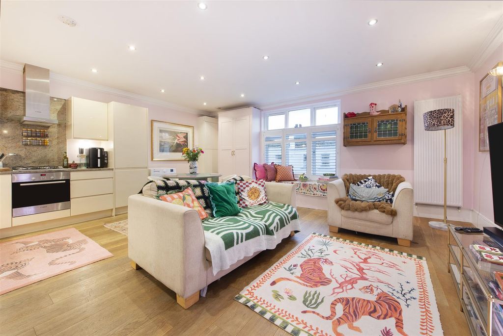 Property photo 1 of 15 54667 Hi Res (8).Jpg