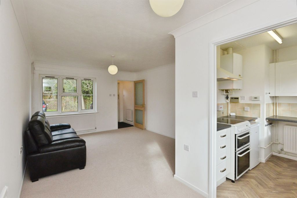 Property photo 3 of 16