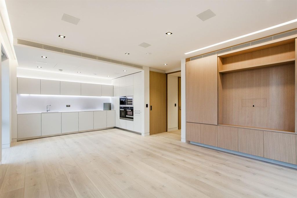 Property photo 3 of 22 Living/Dining/Kitchen