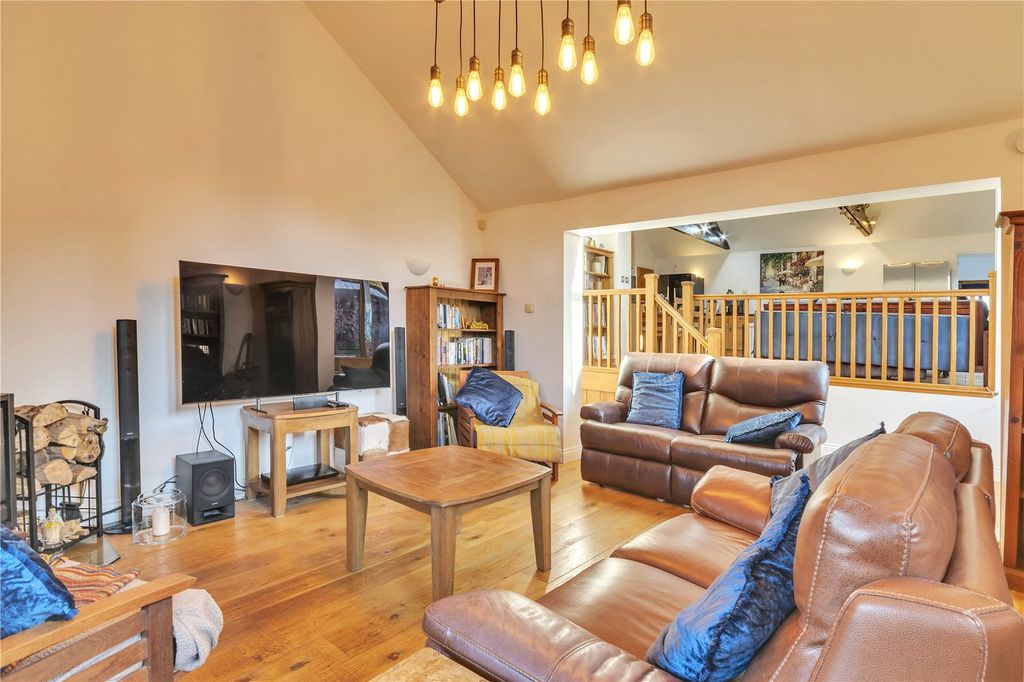 Property photo 2 of 30 Picture No. 06