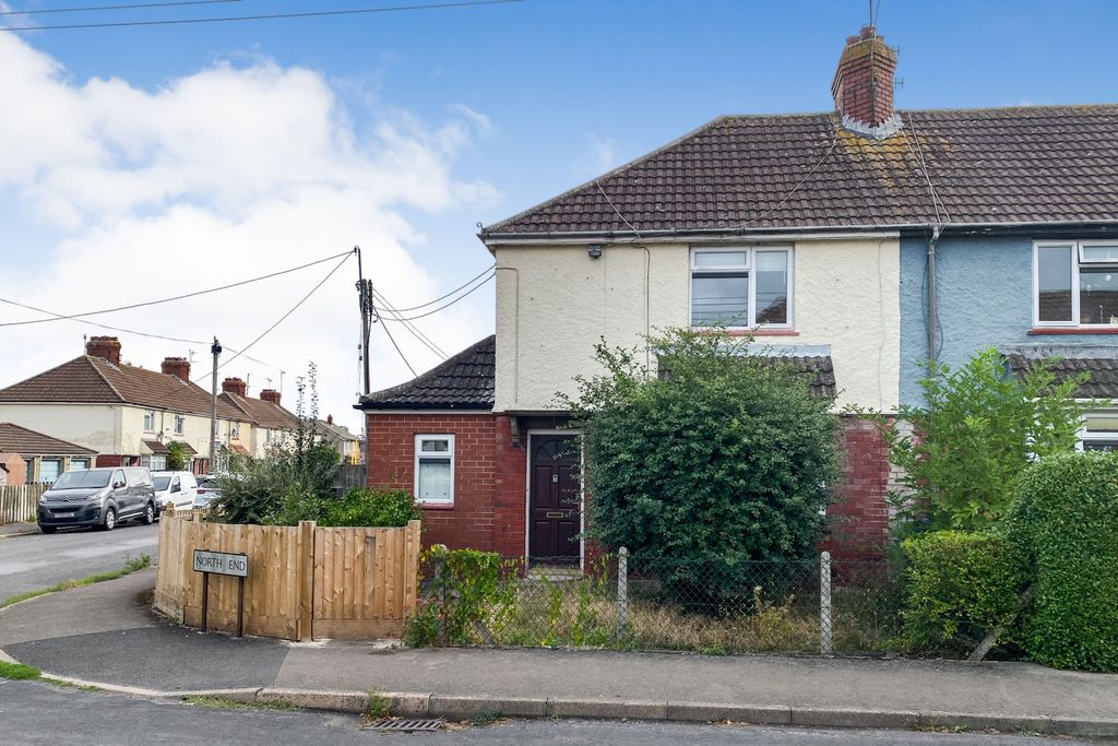 Property photo 1 of 19 48 North End, Calne, Wiltshire, Sn11 9Dh