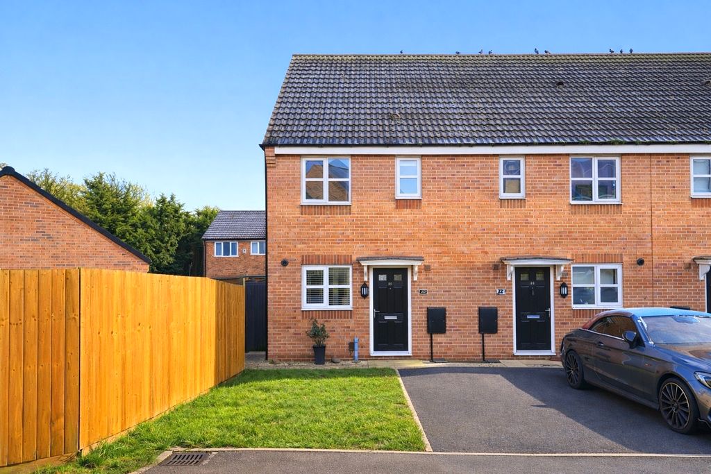 Property photo 1 of 18 E8C1Af70-7C32-4300-8839-C801F988C758