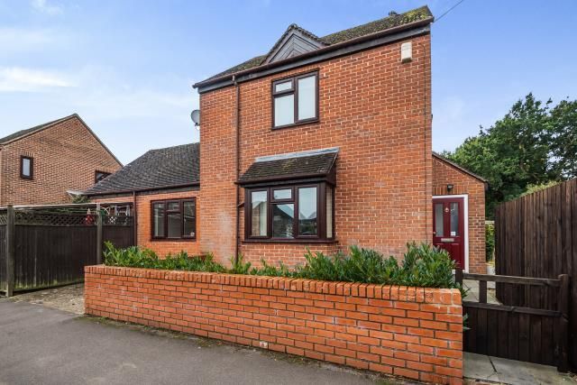 Property photo 1 of 10 External View