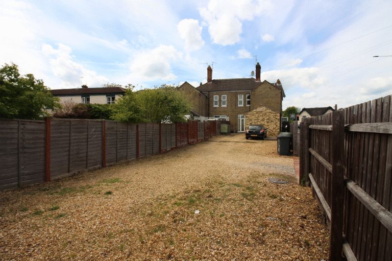 Property photo 3 of 46 Car Park Facing Flats