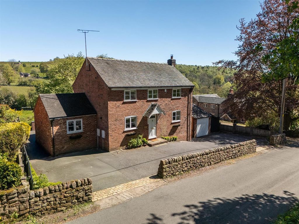 Property photo 1 of 30 Holmfield Drone 7.Jpg