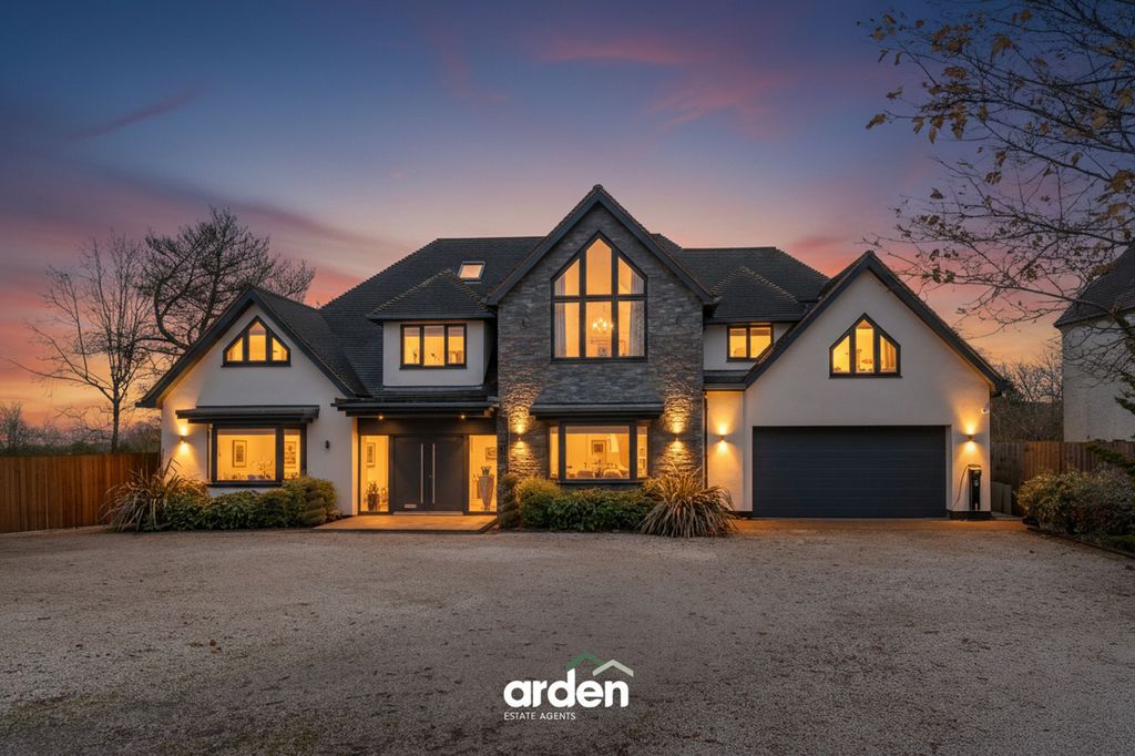 Property photo 1 of 31