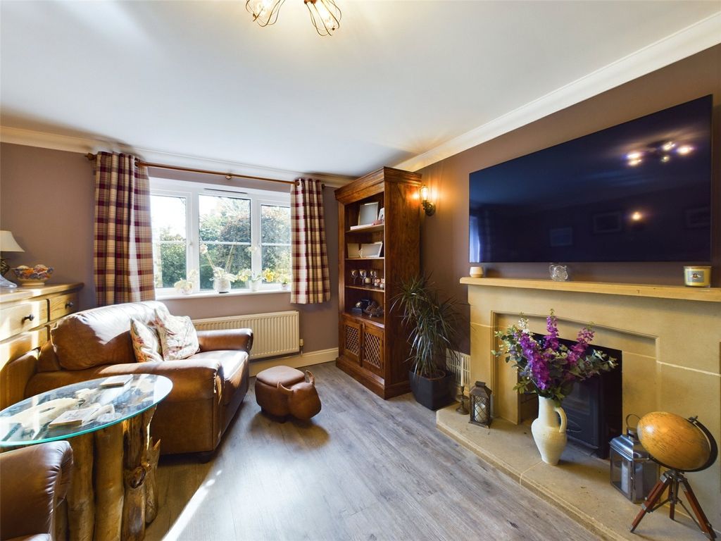 Property photo 2 of 24 Picture No. 66