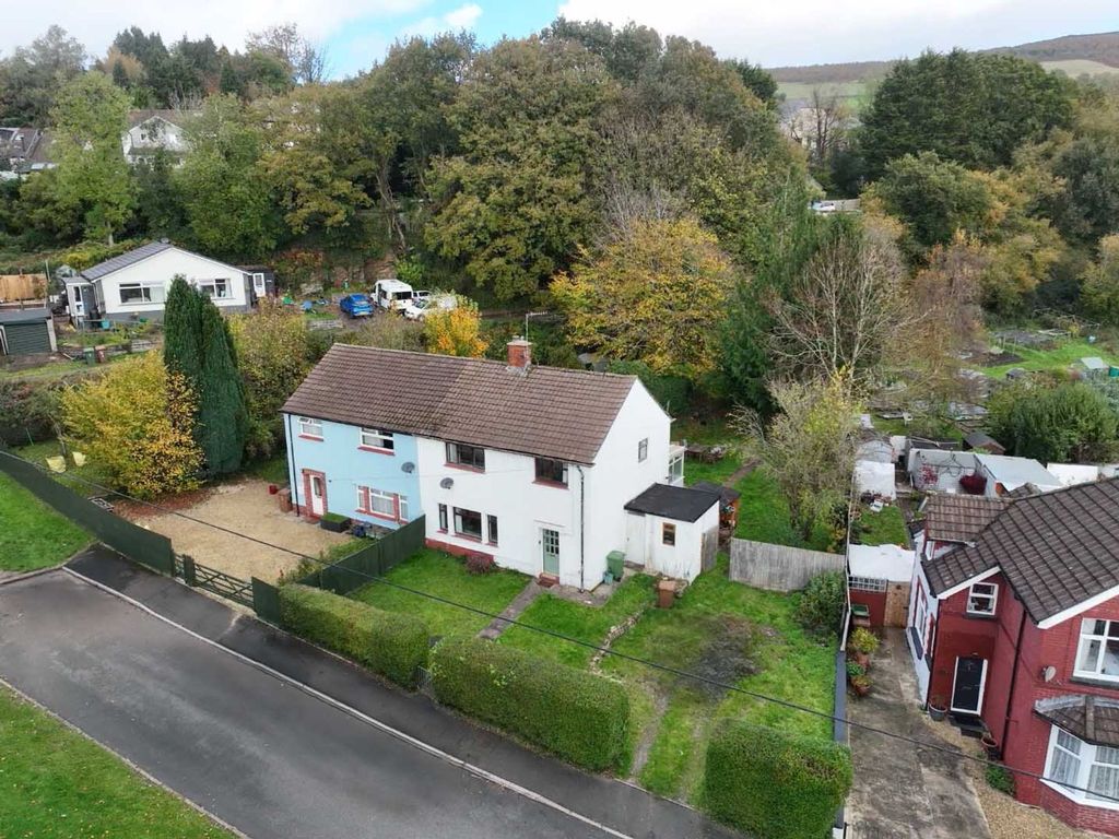 Property photo 1 of 34