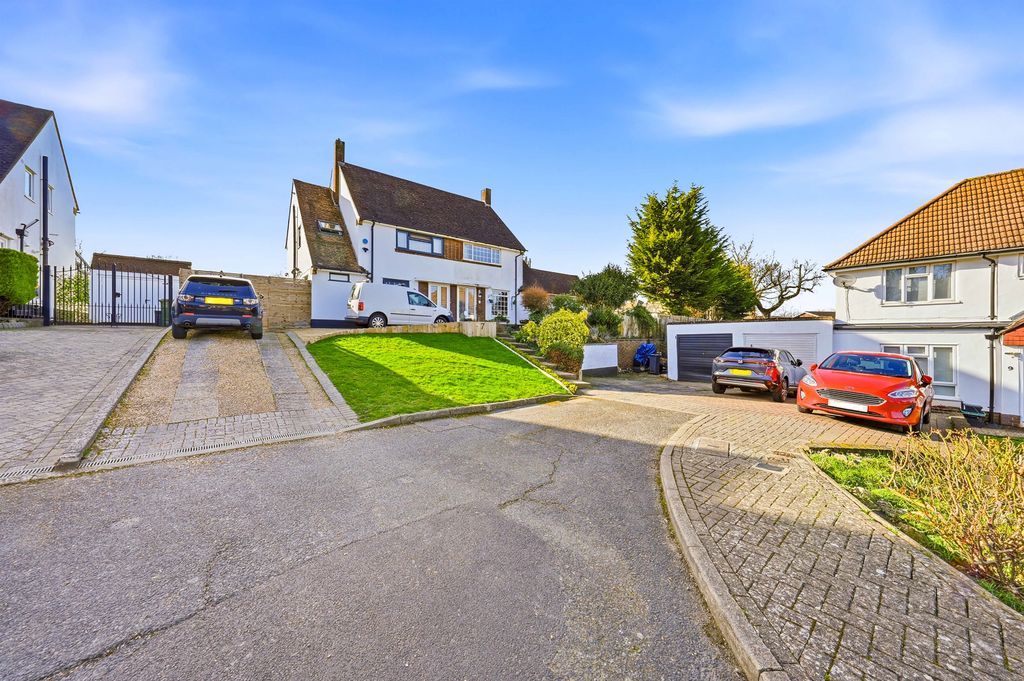 Property photo 1 of 35 Photos-2