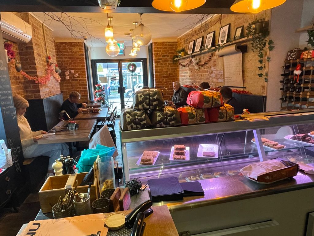 Property photo 2 of 3