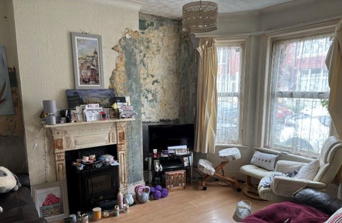 Property photo 2 of 16