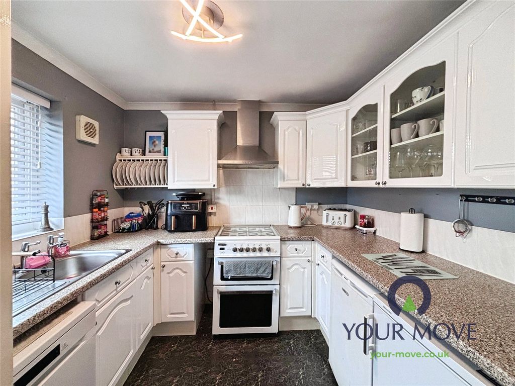 Property photo 3 of 11 Picture No. 11