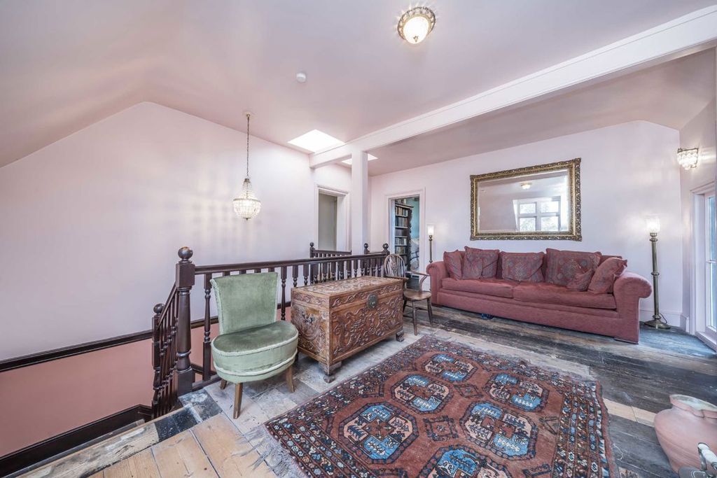 Additional image 5 of 5 bed detached house for saleSt. Johns Road, East Molesey KT8