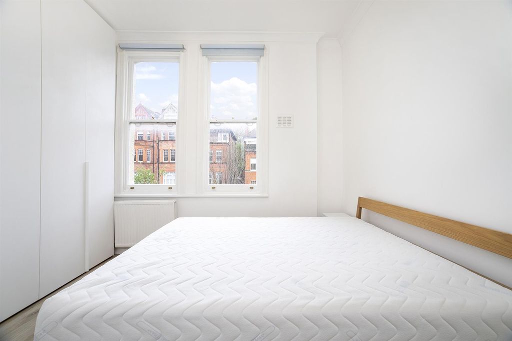 Property photo 3 of 17 _Y3A6107-Copy-Jpg-6