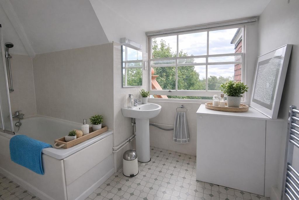 Property photo 3 of 5 F3Aff6E4-d740-49ba-B6dc-9E0180A8764F.Png